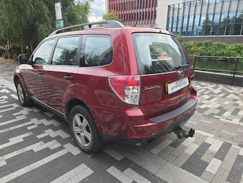Used Subaru Forester 2010 for sale - 79552350: Photo
