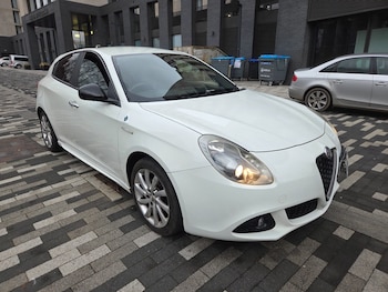 Used Alfa Romeo Giulietta 2012 for sale - 77370416: Photo