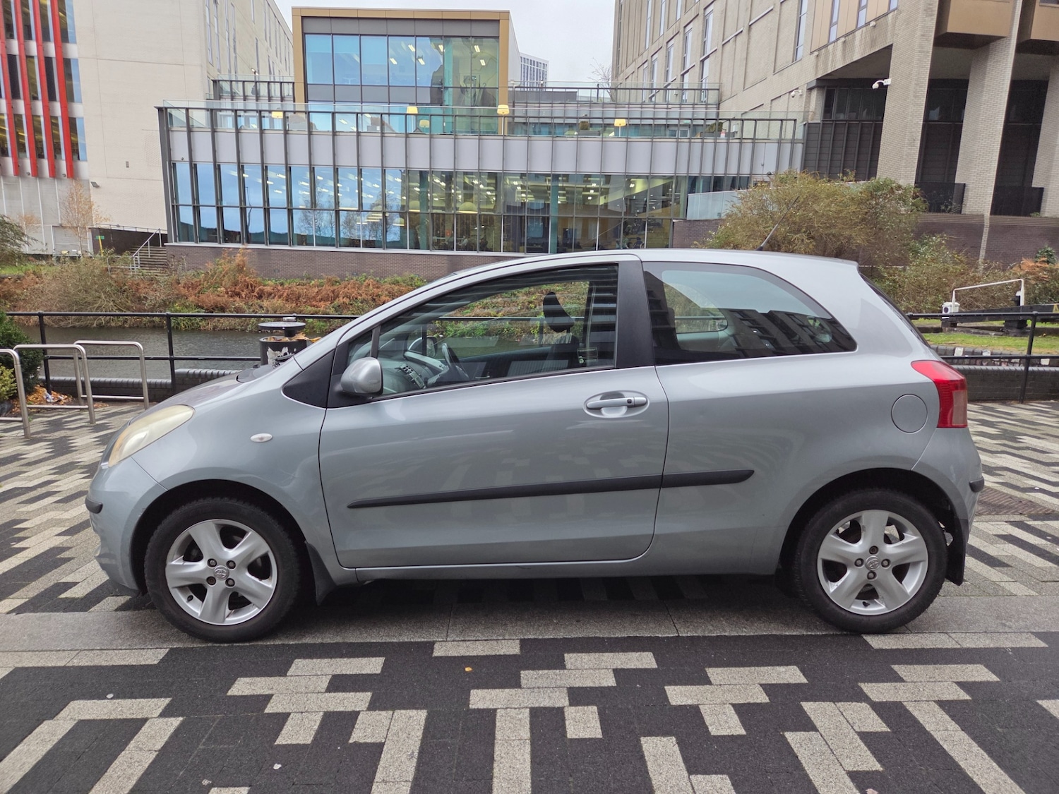 Used Toyota Yaris 2006 for sale - 76770116: Photo 1