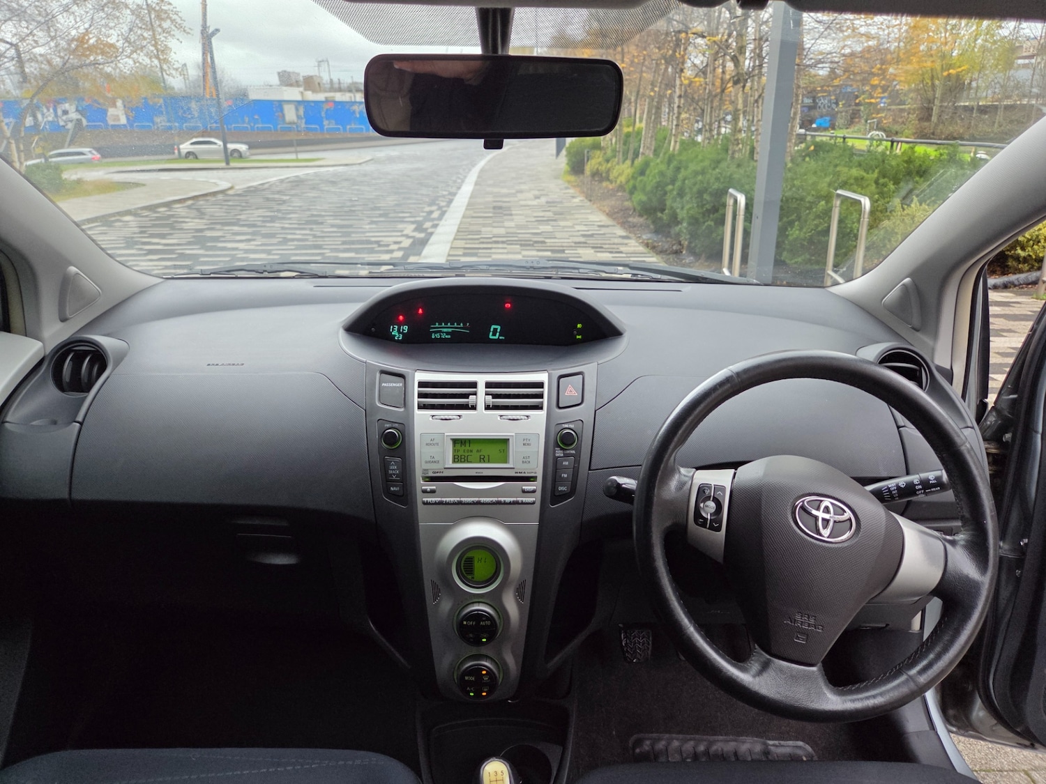 Used Toyota Yaris 2006 for sale - 76770116: Photo 11