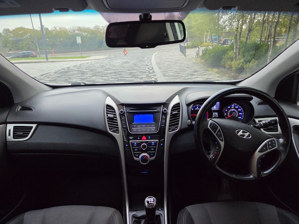 Used Hyundai i30 2015 for sale - 76271031: Photo 11