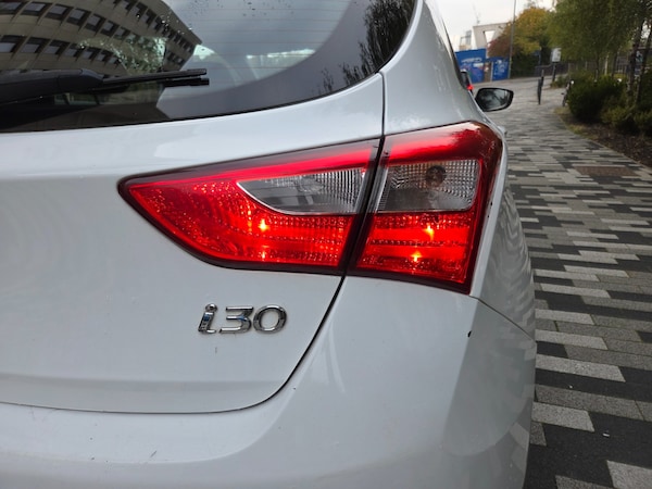 Used Hyundai i30 2015 for sale - 76271031: Photo 16
