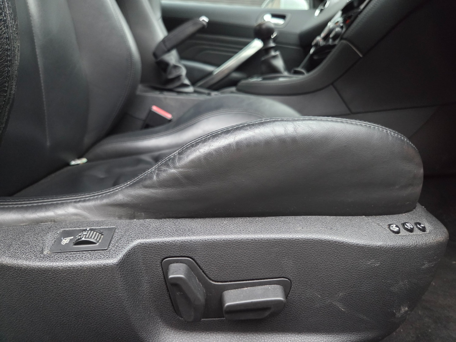 Used Peugeot RCZ 2013 for sale - 77426209: Photo 9