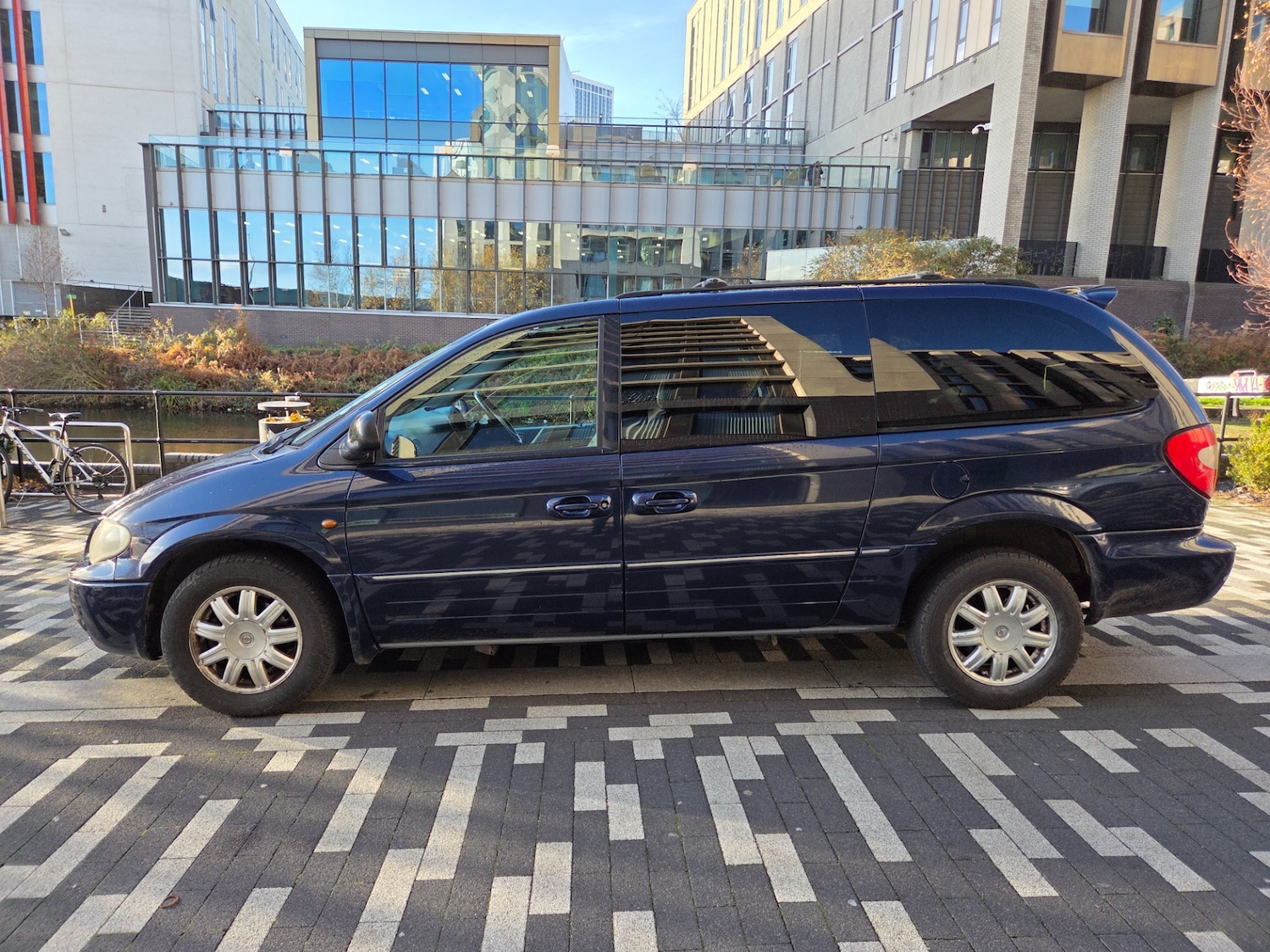Used Chrysler Grand Voyager 2006 for sale - 76785295: Photo 1