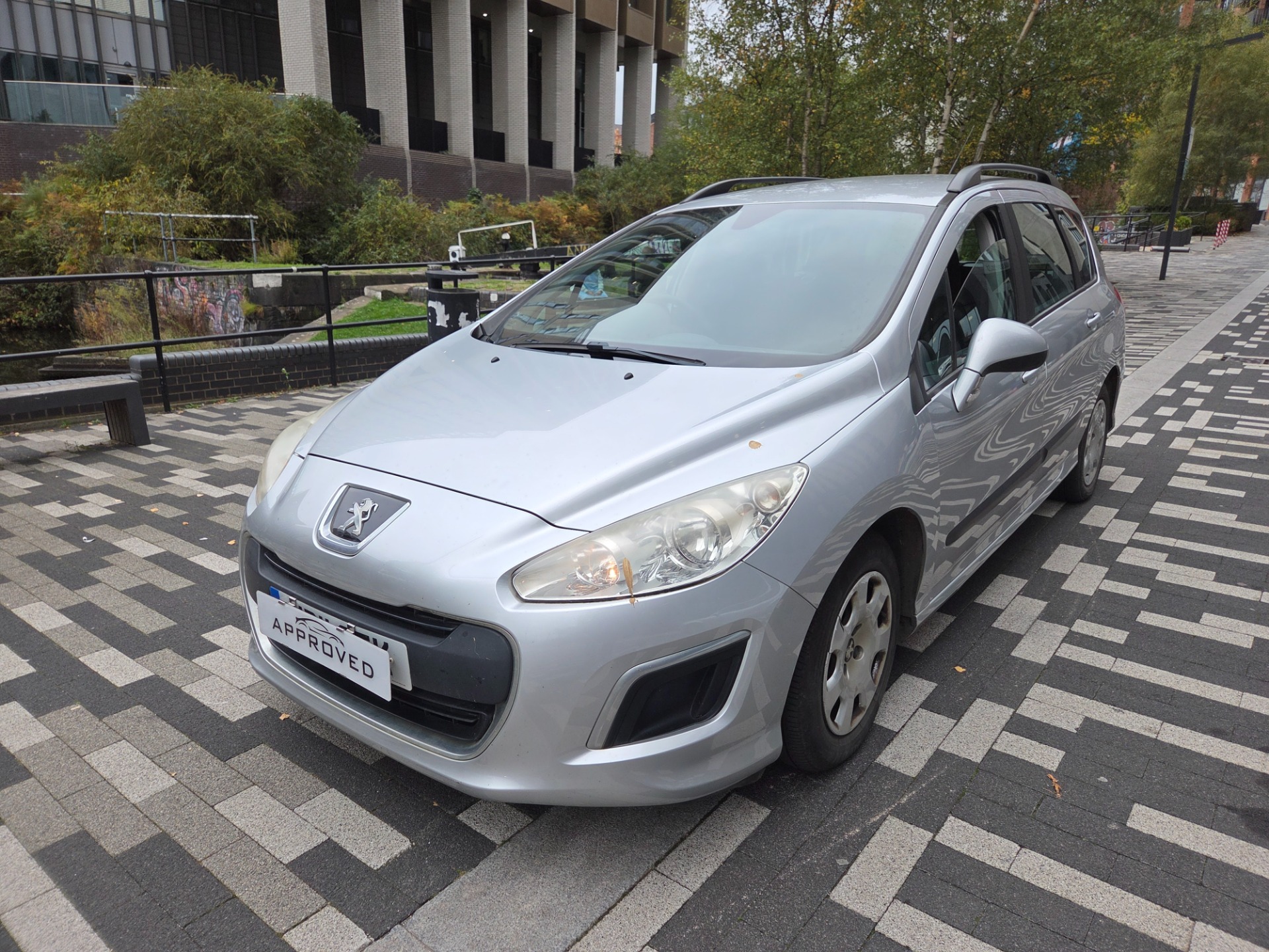 Used Peugeot 308 2011 for sale - 76292658: Photo 18