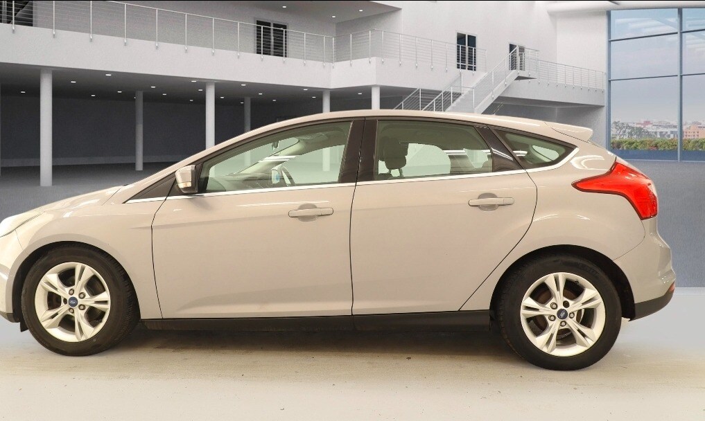 Used Ford Focus 2011 for sale - 77826230: Photo 7
