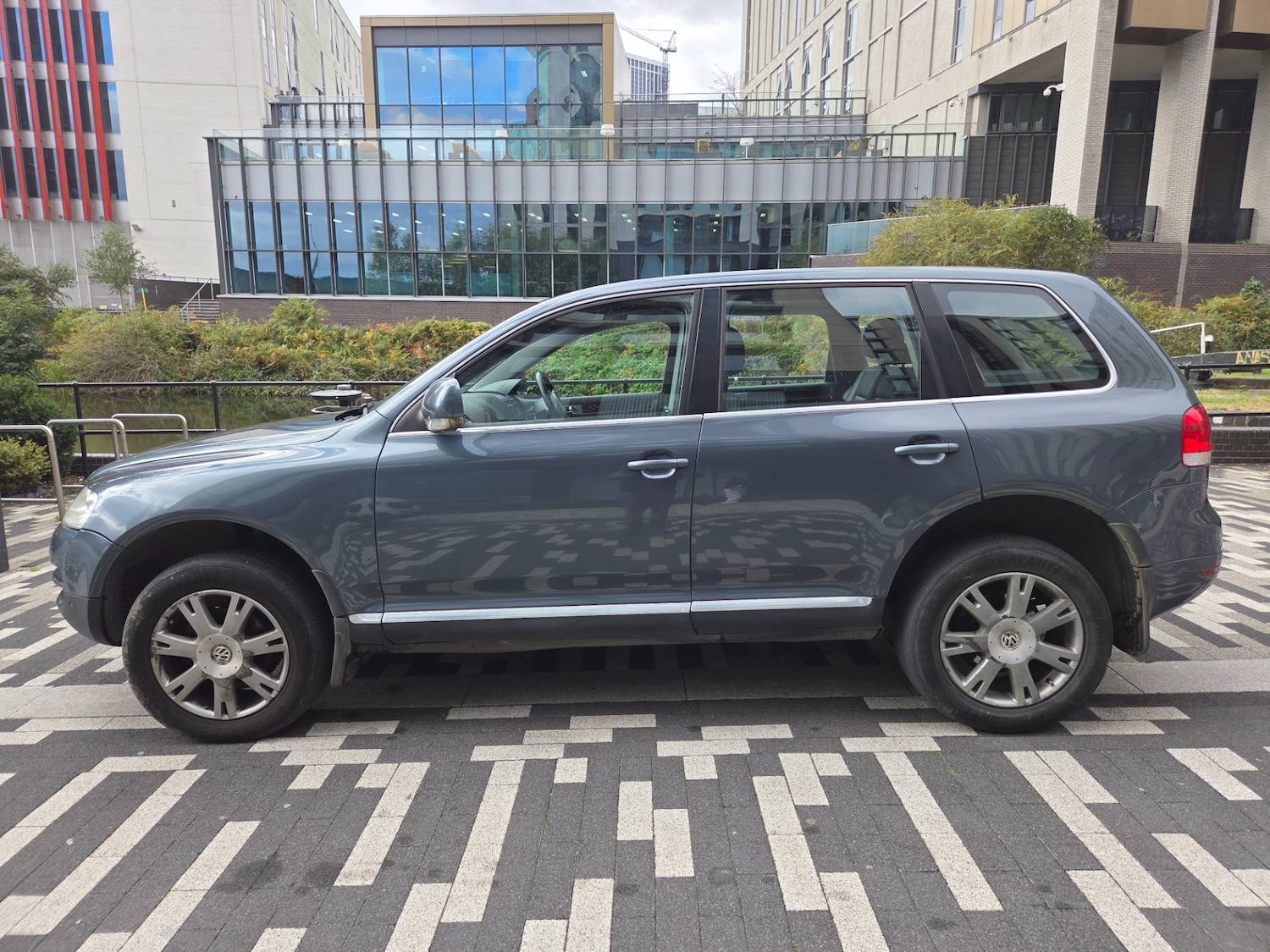 Used Volkswagen Touareg 2006 for sale - 76232711: Photo 1
