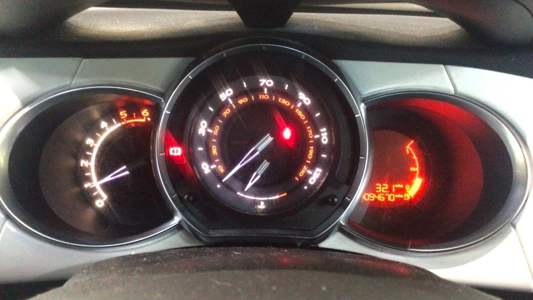 Used Citroen DS3 2011 for sale - 77826651: Photo 11