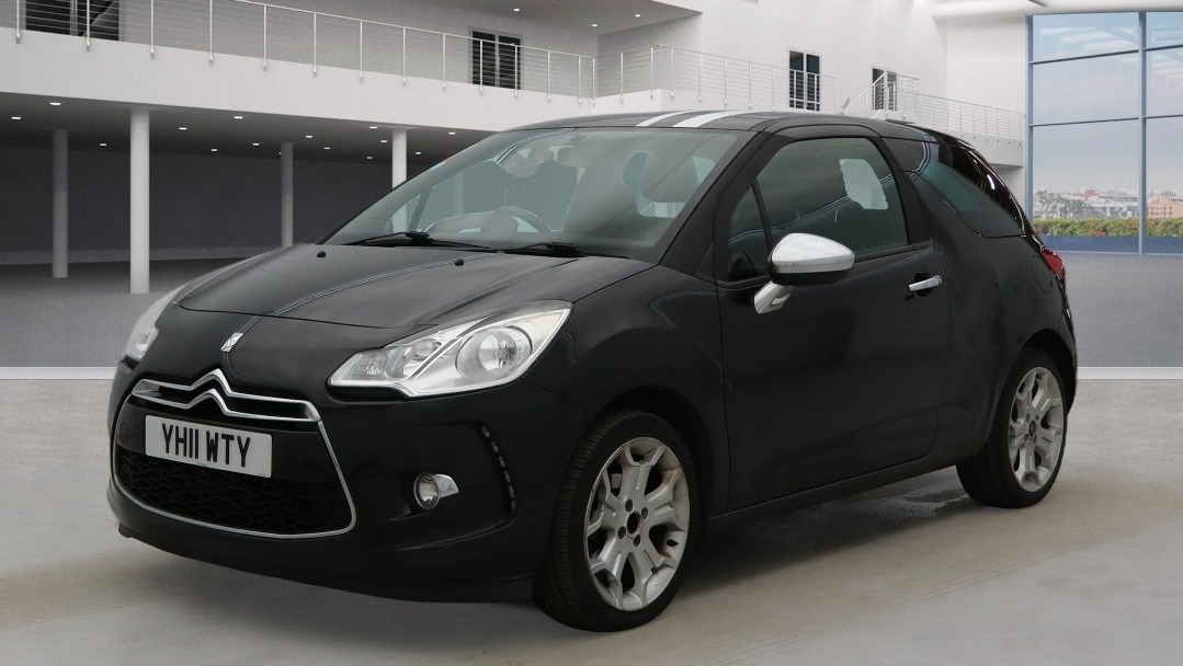 Used Citroen DS3 2011 for sale - 77826651: Photo 2