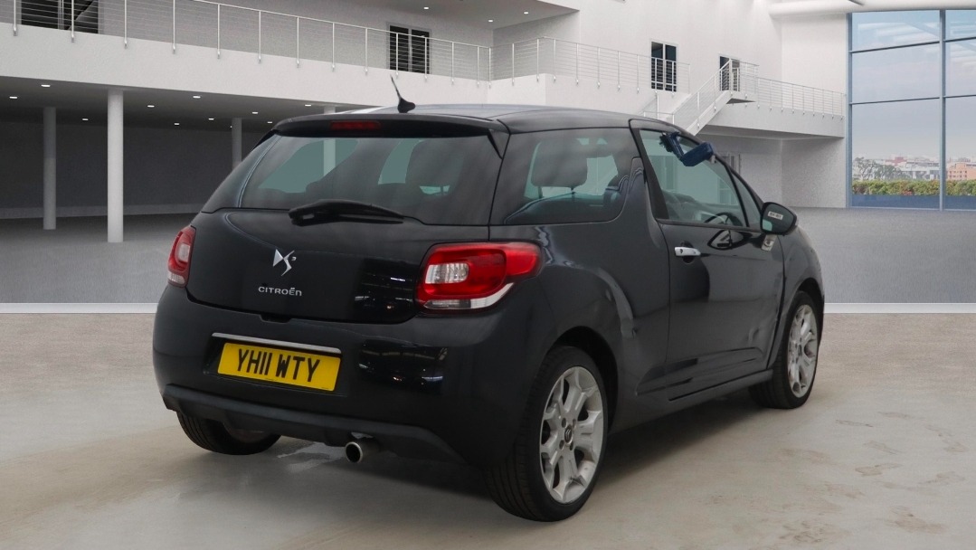 Used Citroen DS3 2011 for sale - 77826651: Photo 3