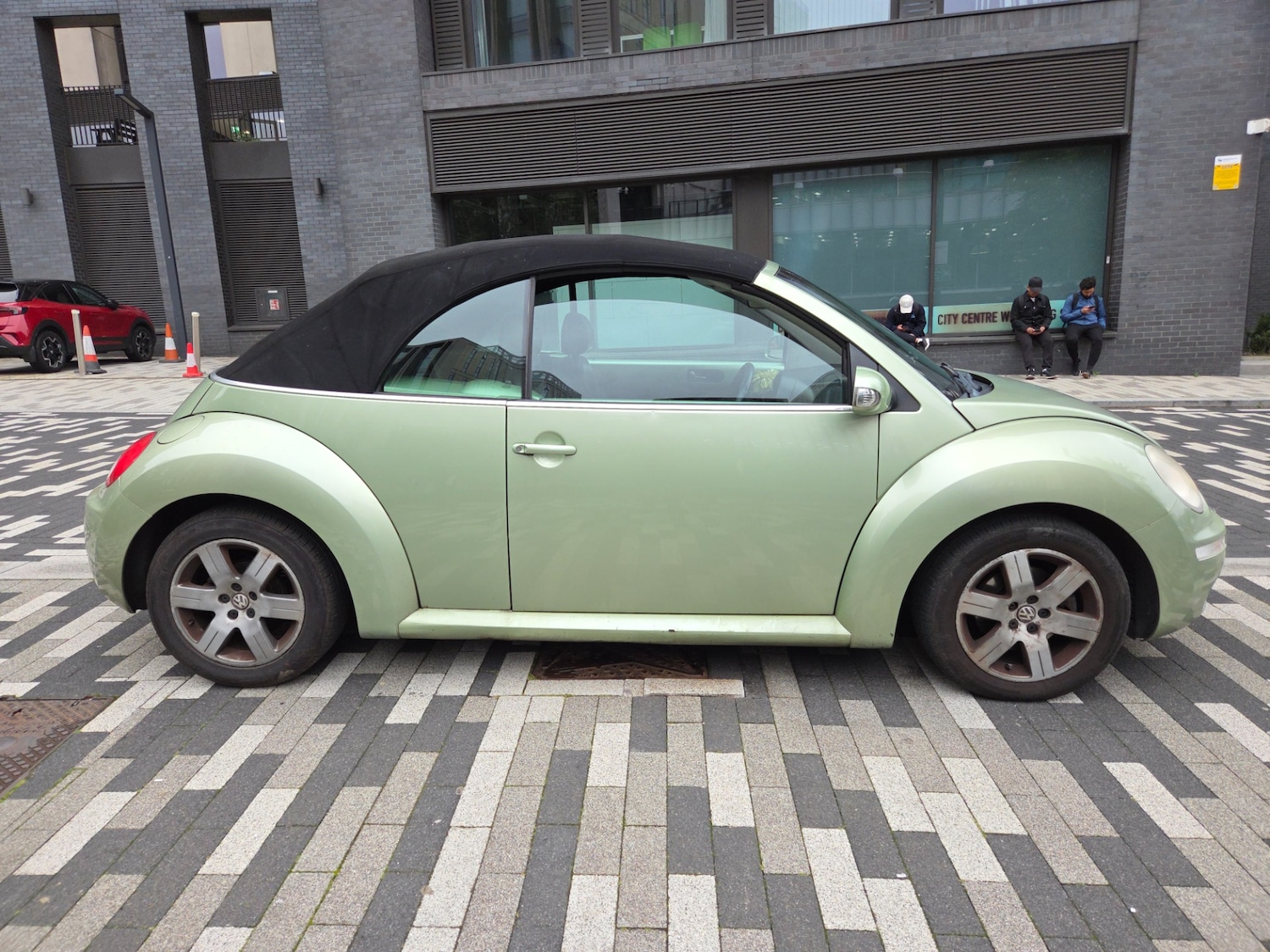 Used Volkswagen Beetle for sale - 76587096: Photo 15