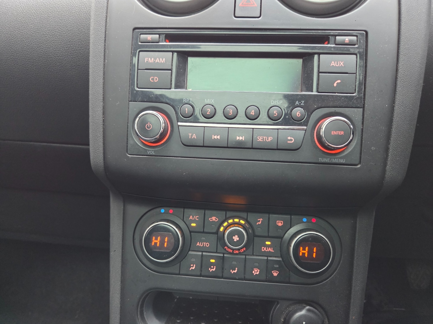 Used Nissan Qashqai+2 2011 for sale - 76799608: Photo 16