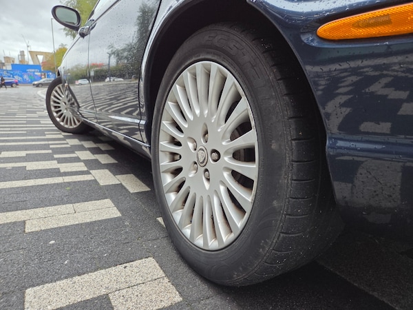 Used Jaguar XJ 2006 for sale - 76163850: Photo 16