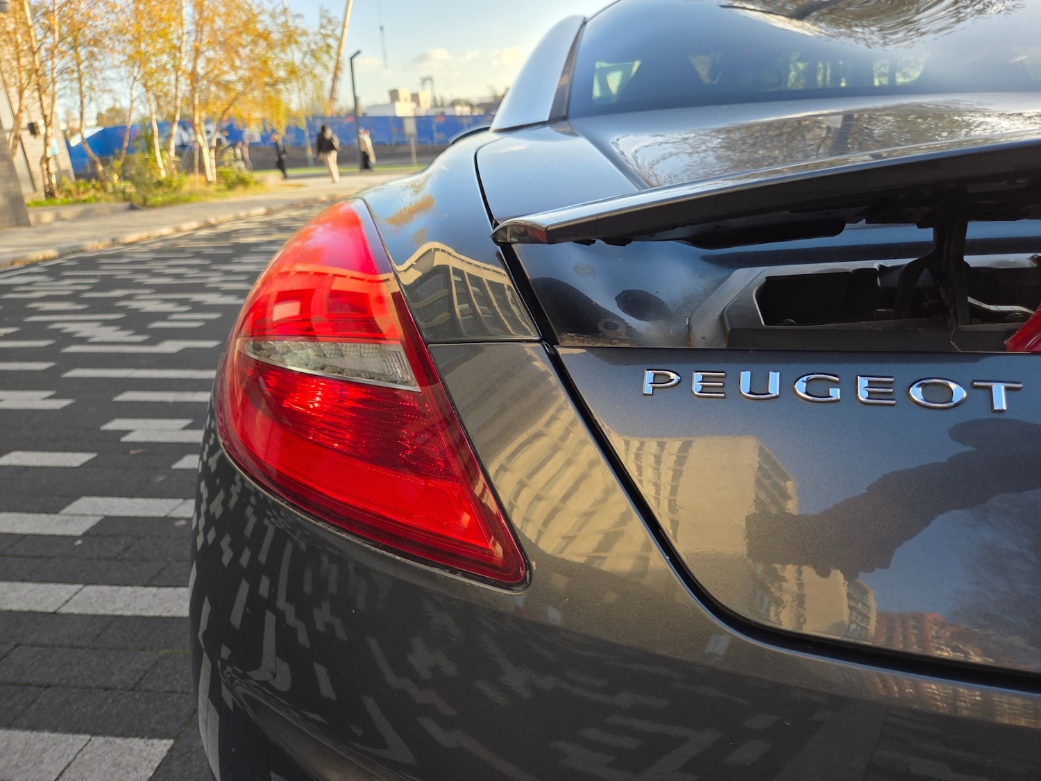 Used Peugeot RCZ 2010 for sale - 76603009: Photo 18