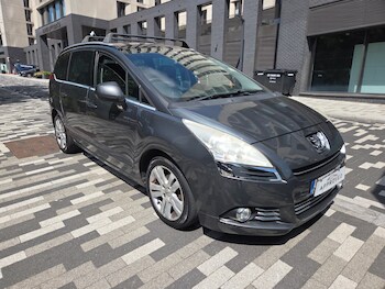 Used Peugeot 5008 2010 for sale - 79200703: Photo