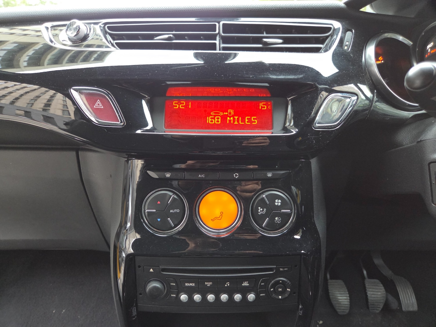 Used Citroen DS3 2012 for sale - 76336047: Photo 12