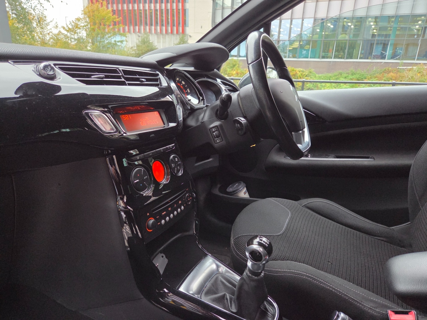 Used Citroen DS3 2012 for sale - 76336047: Photo 9