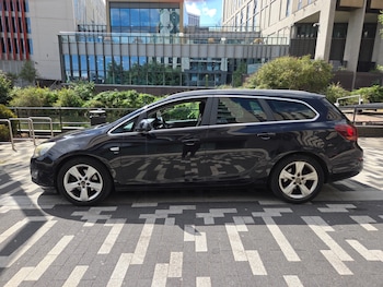 Used Vauxhall Astra 2011 for sale - 79473473: Photo