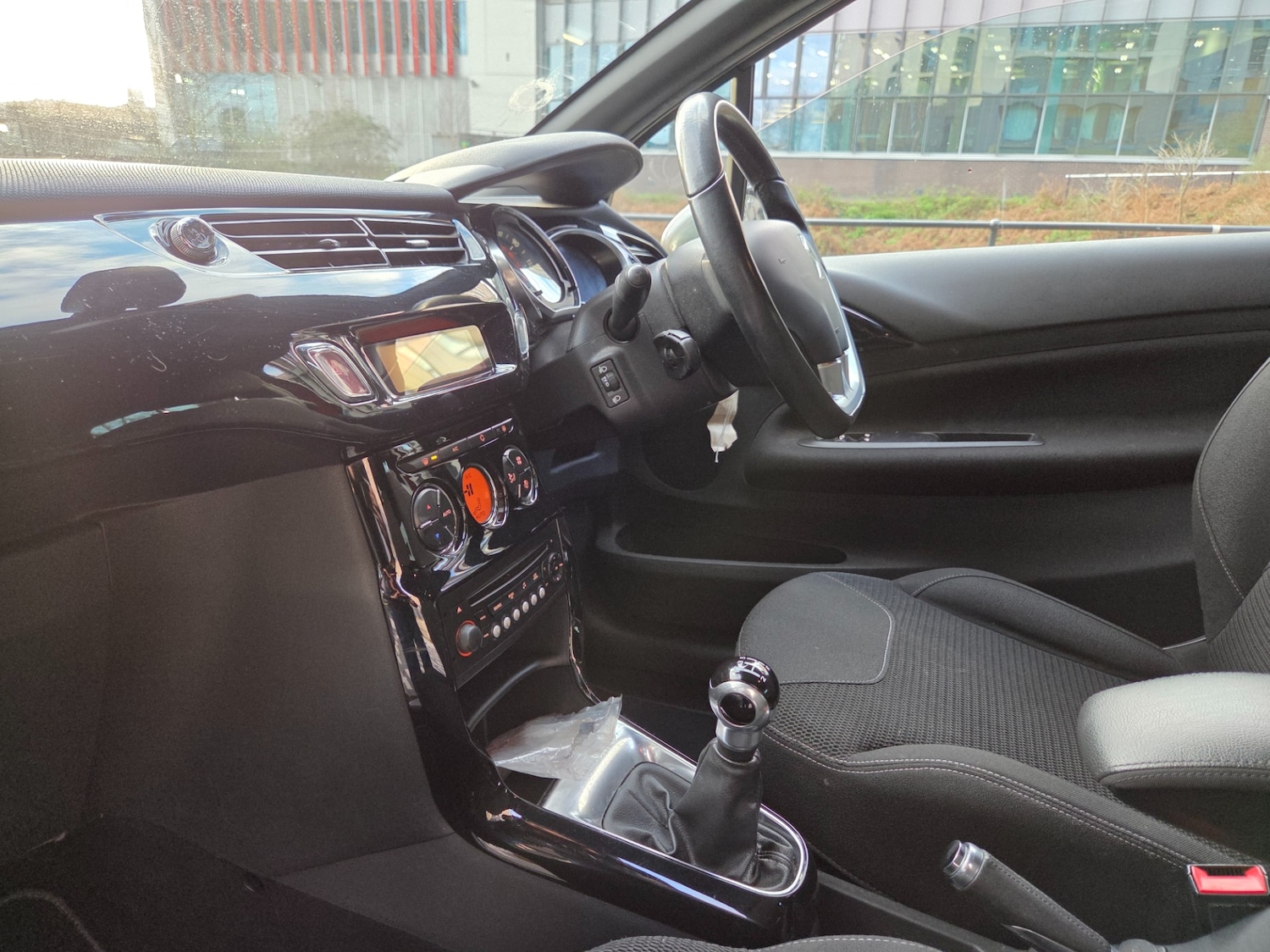 Used Citroen DS3 2014 for sale - 77082339: Photo 9