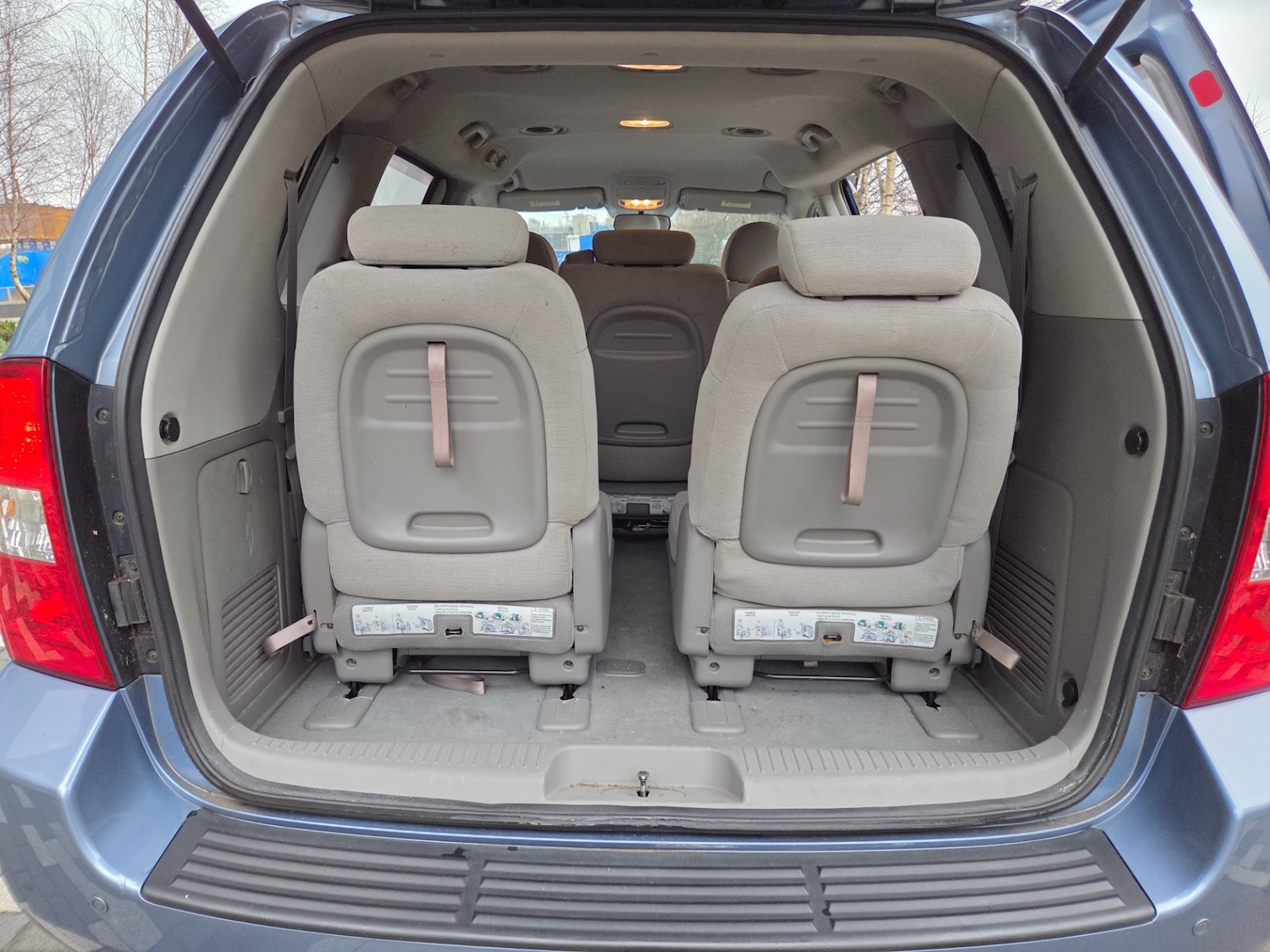 Used Kia Sedona 2007 for sale - 77409670: Photo 5