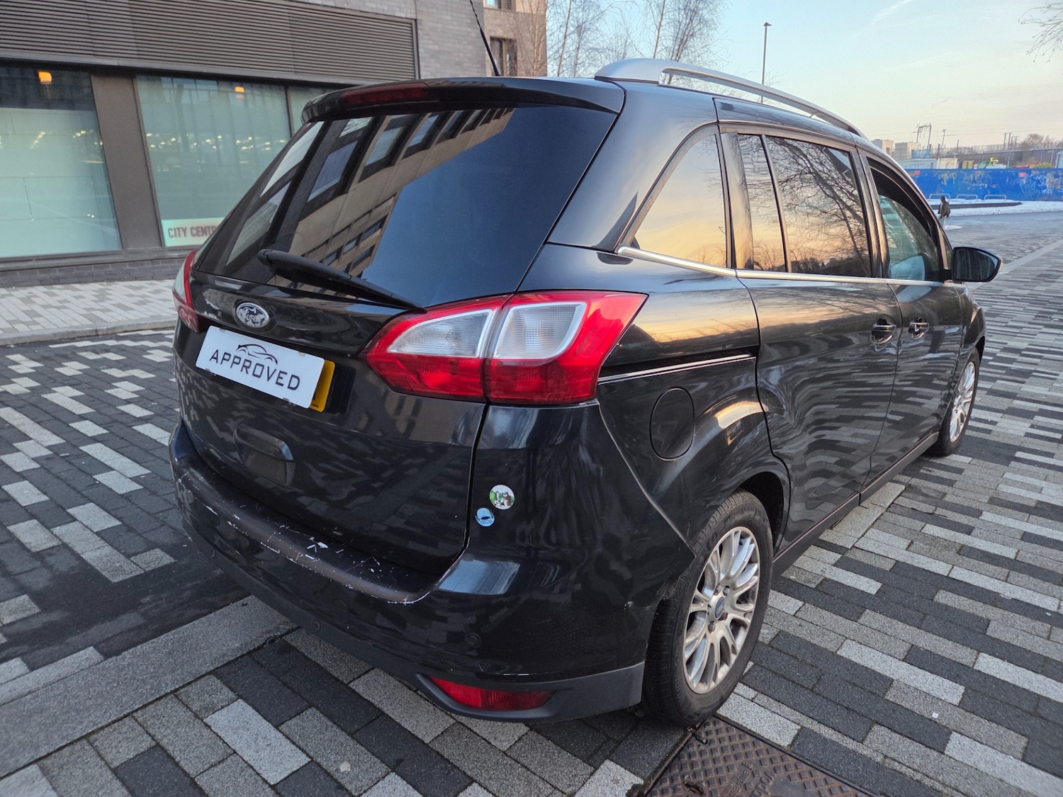 Used Ford Grand C-Max 2012 for sale - 77162393: Photo 5