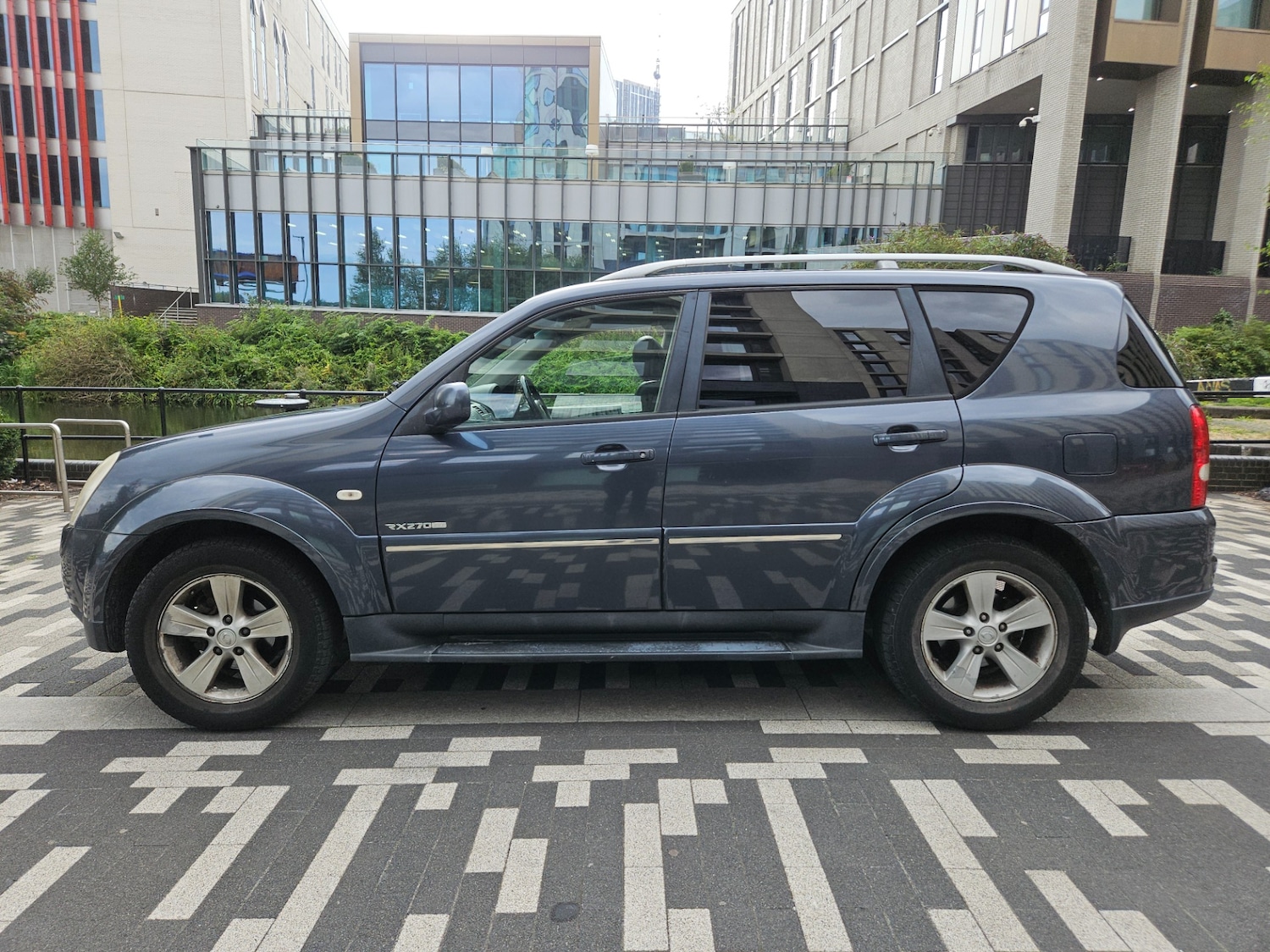 Vehicle 1