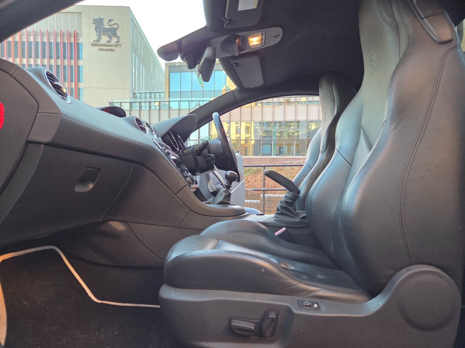 Used Peugeot RCZ 2011 for sale - 77095761: Photo 8