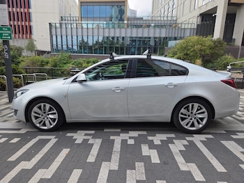 Vauxhall Insignia feature image