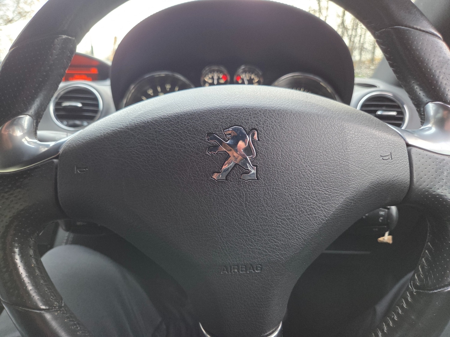 Used Peugeot RCZ 2011 for sale - 76837592: Photo 14