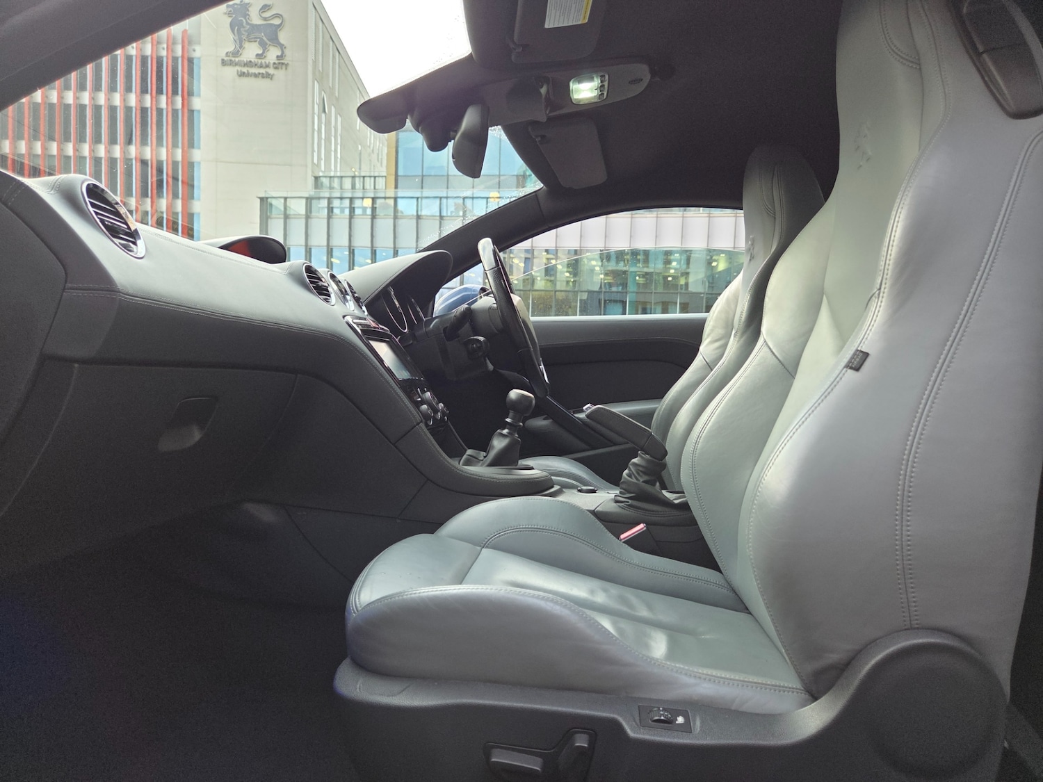 Used Peugeot RCZ 2011 for sale - 76837592: Photo 9