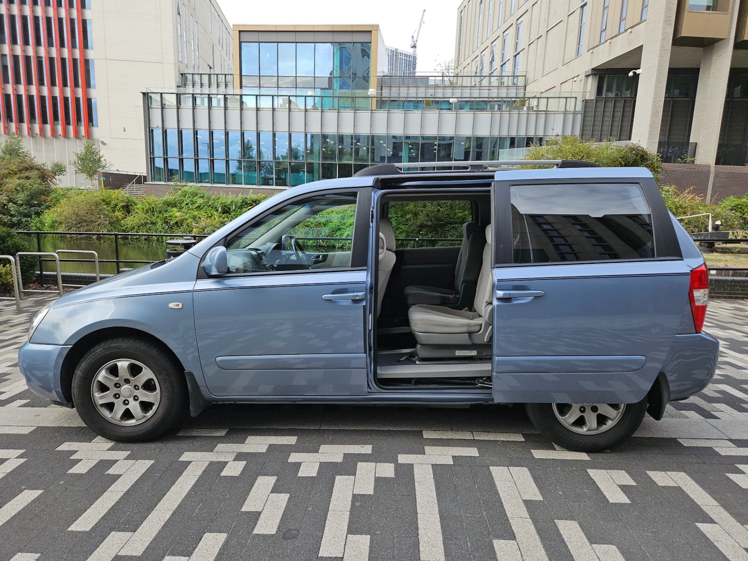 Vehicle 19