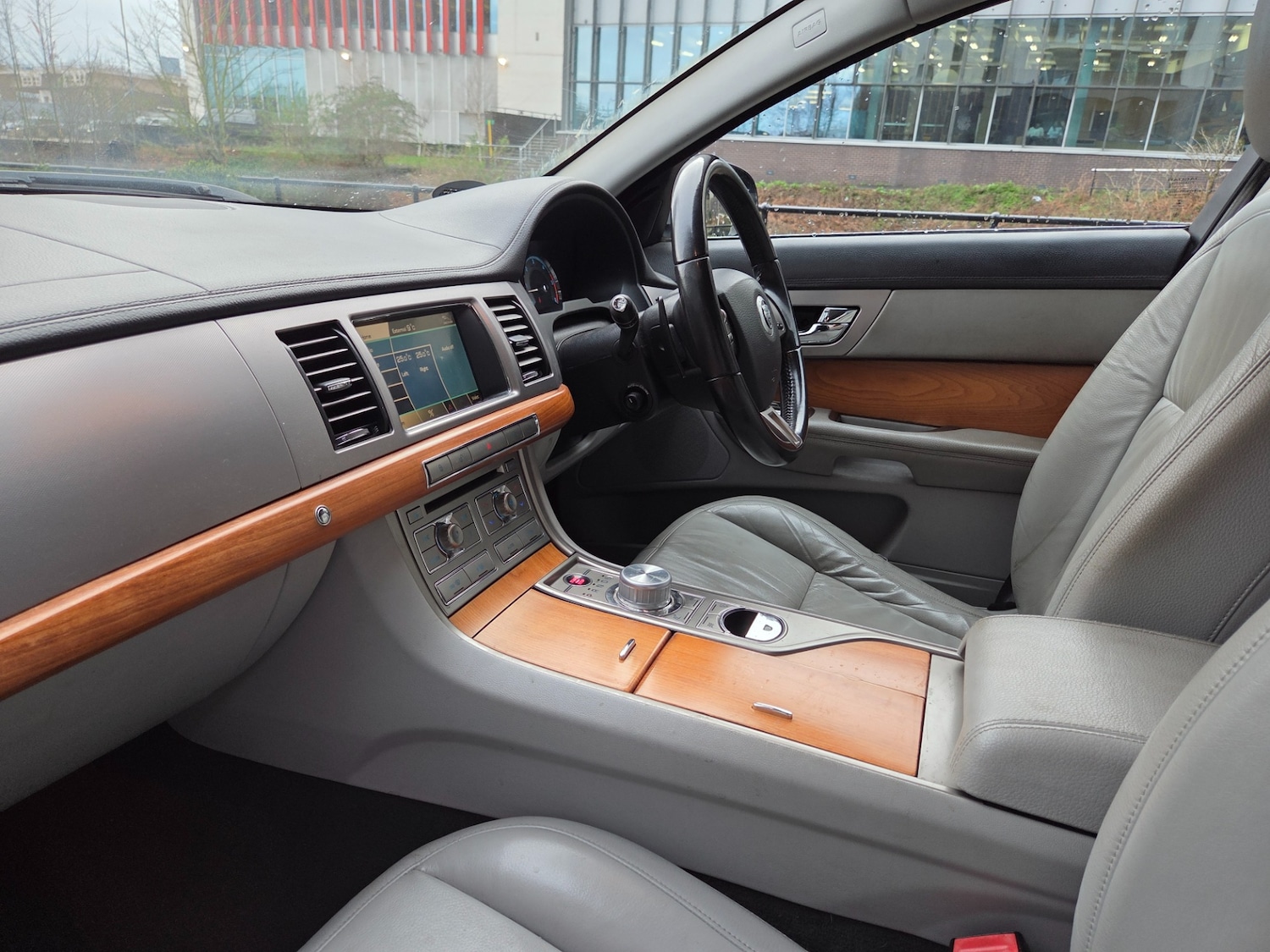 Used Jaguar XF 2011 for sale - 77906989: Photo 10