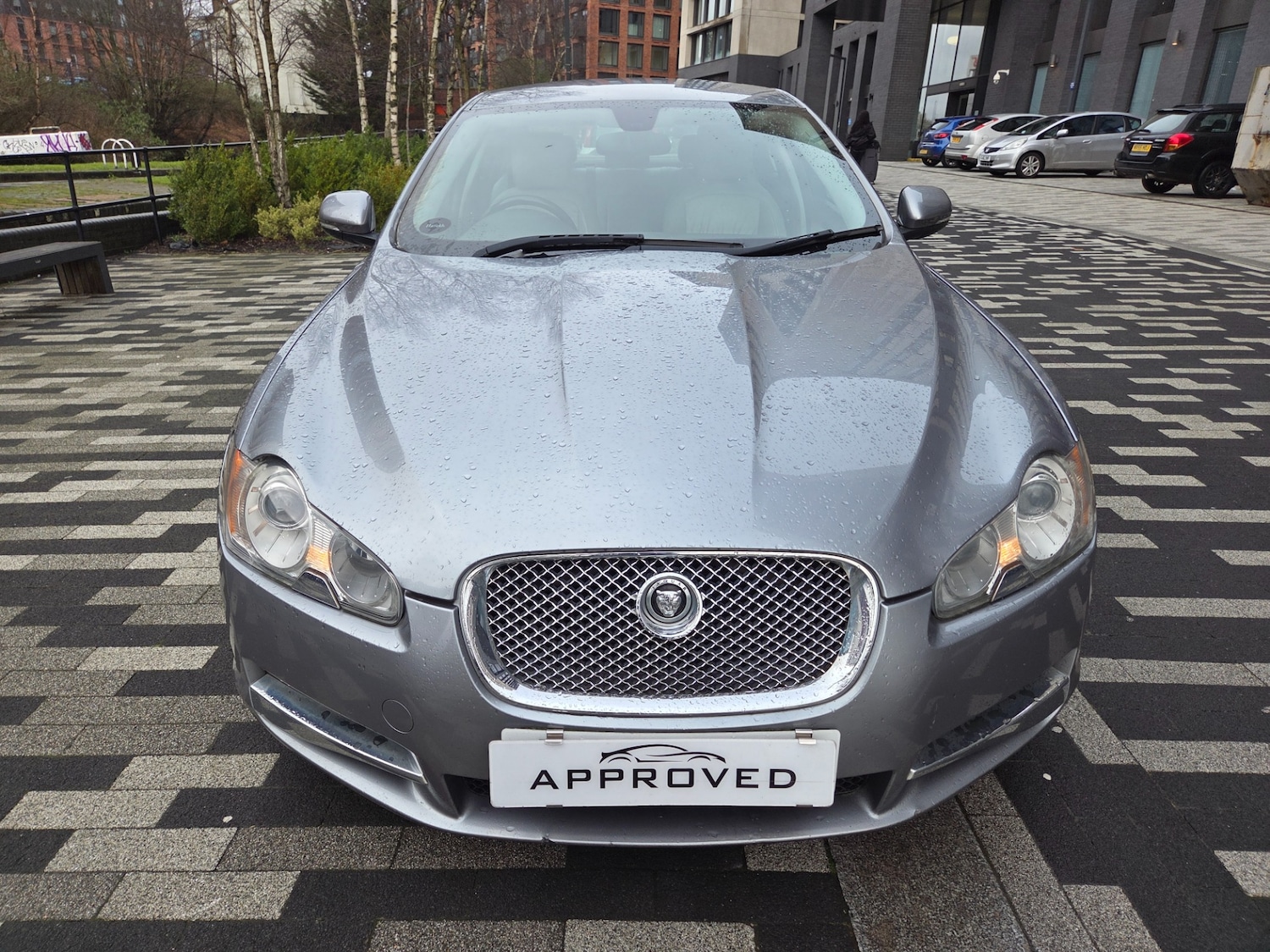 Used Jaguar XF 2011 for sale - 77906989: Photo 4