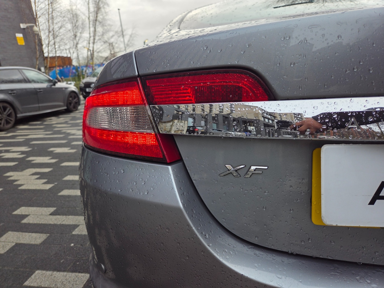 Used Jaguar XF 2011 for sale - 77906989: Photo 6