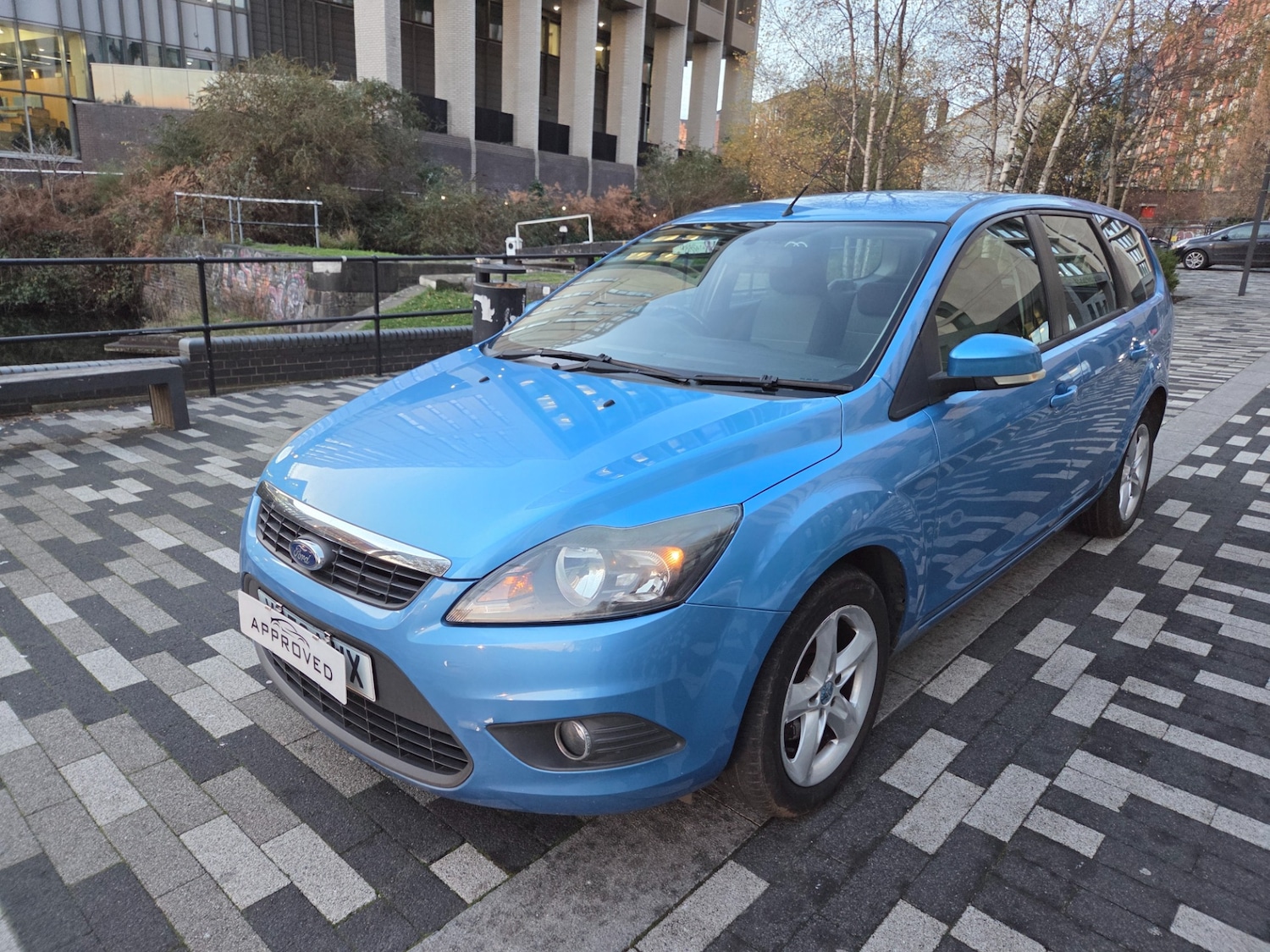 Used Ford Focus 2010 for sale - 76656407: Photo 19