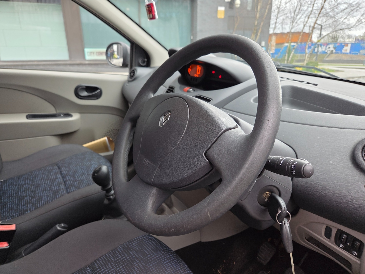 Used Renault Twingo 2010 for sale - 77709363: Photo 10