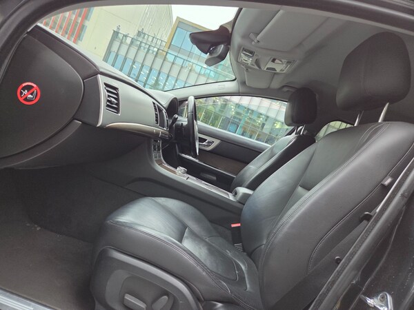 Used Jaguar XF 2013 for sale - 76260852: Photo 8