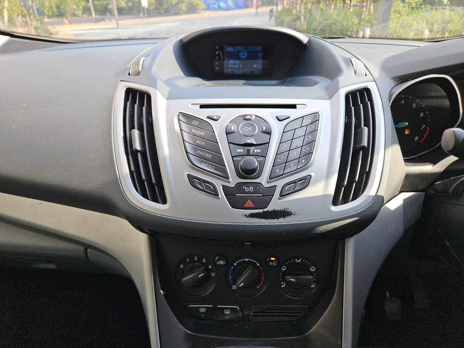 Used Ford Grand C-Max 2011 for sale - 76070588: Photo 14