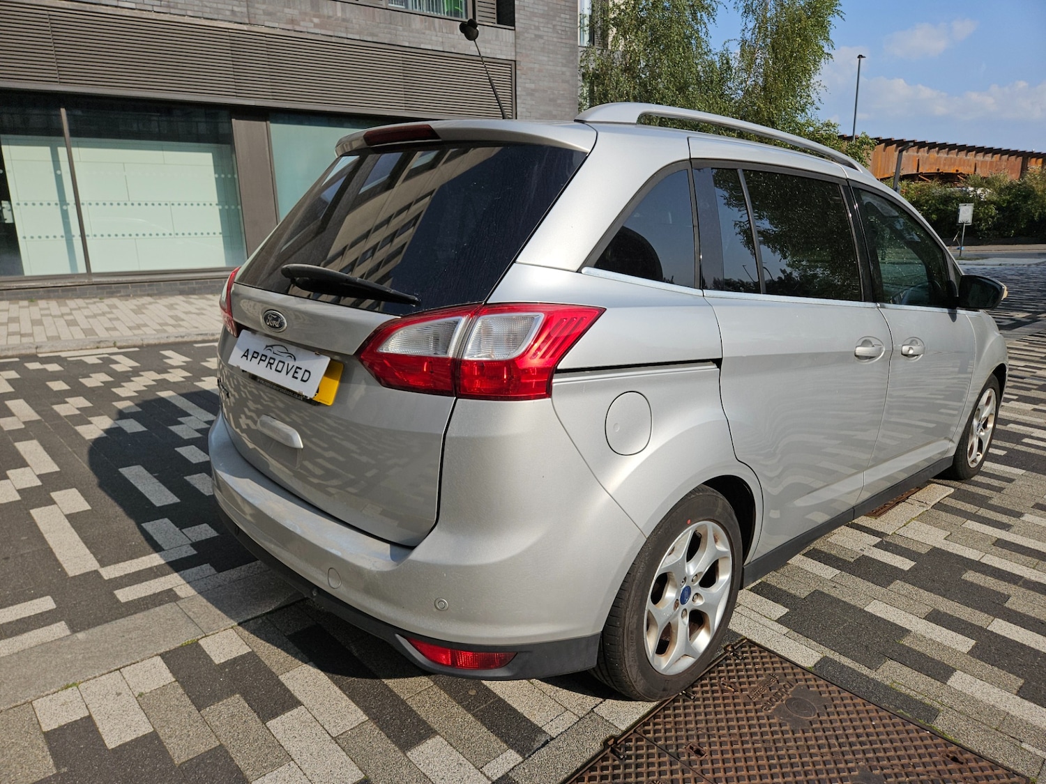 Used Ford Grand C-Max 2011 for sale - 76070588: Photo 18