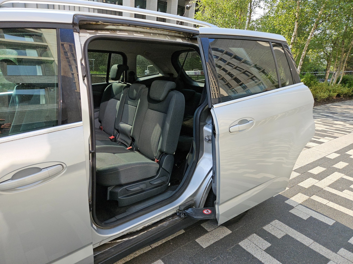 Used Ford Grand C-Max 2011 for sale - 76070588: Photo 19