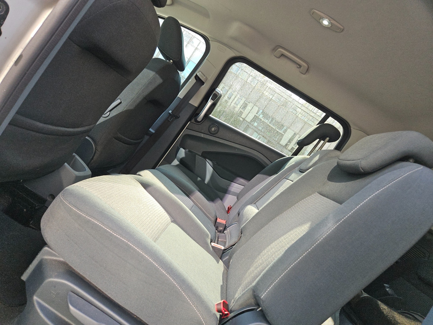 Used Ford Grand C-Max 2011 for sale - 76070588: Photo 8