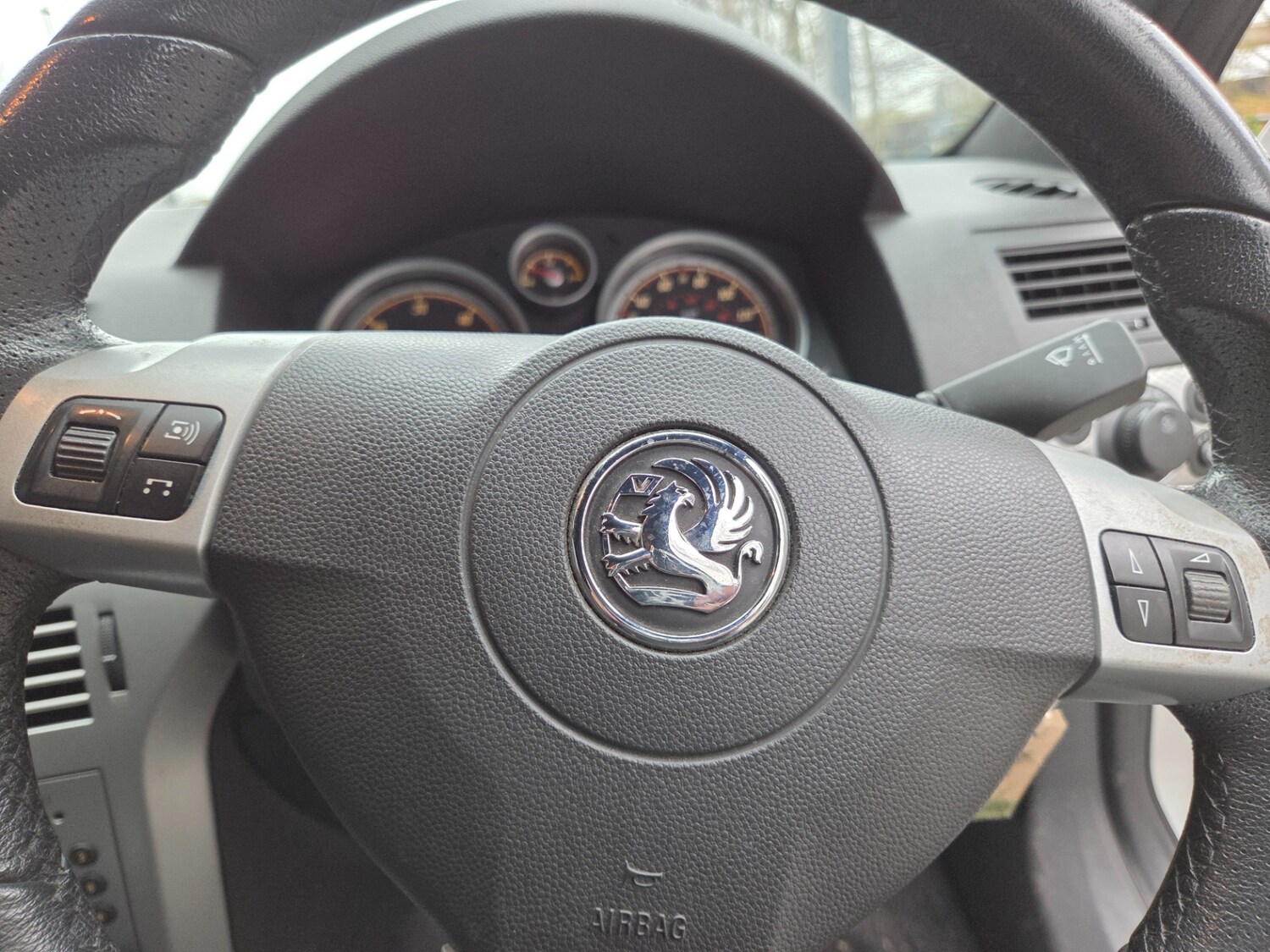 Used Vauxhall Astra 2010 for sale - 77767175: Photo 16