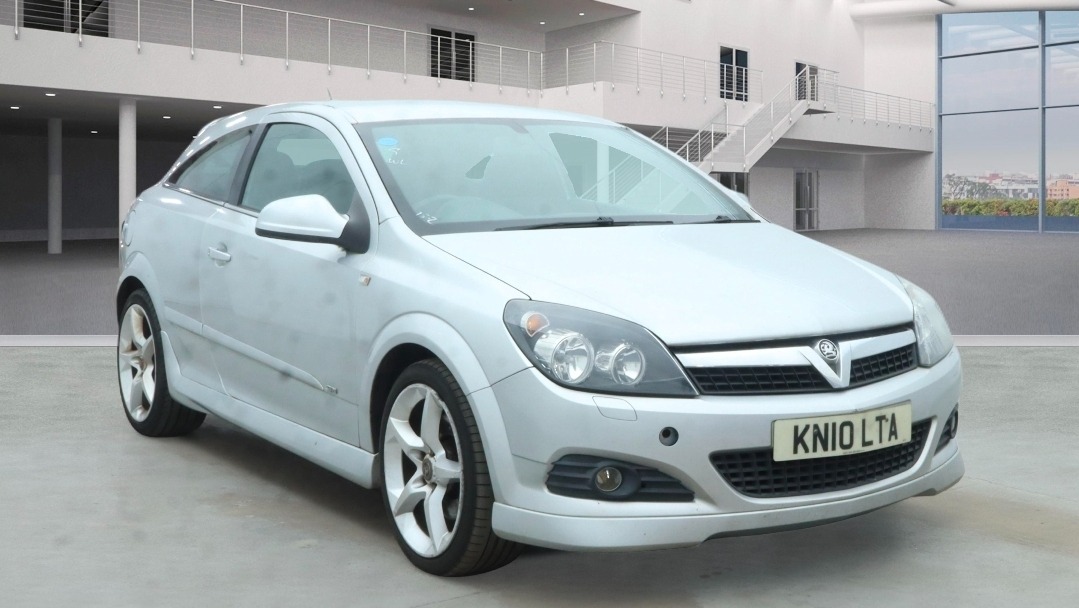Used Vauxhall Astra 2010 for sale - 77767175: Photo 4