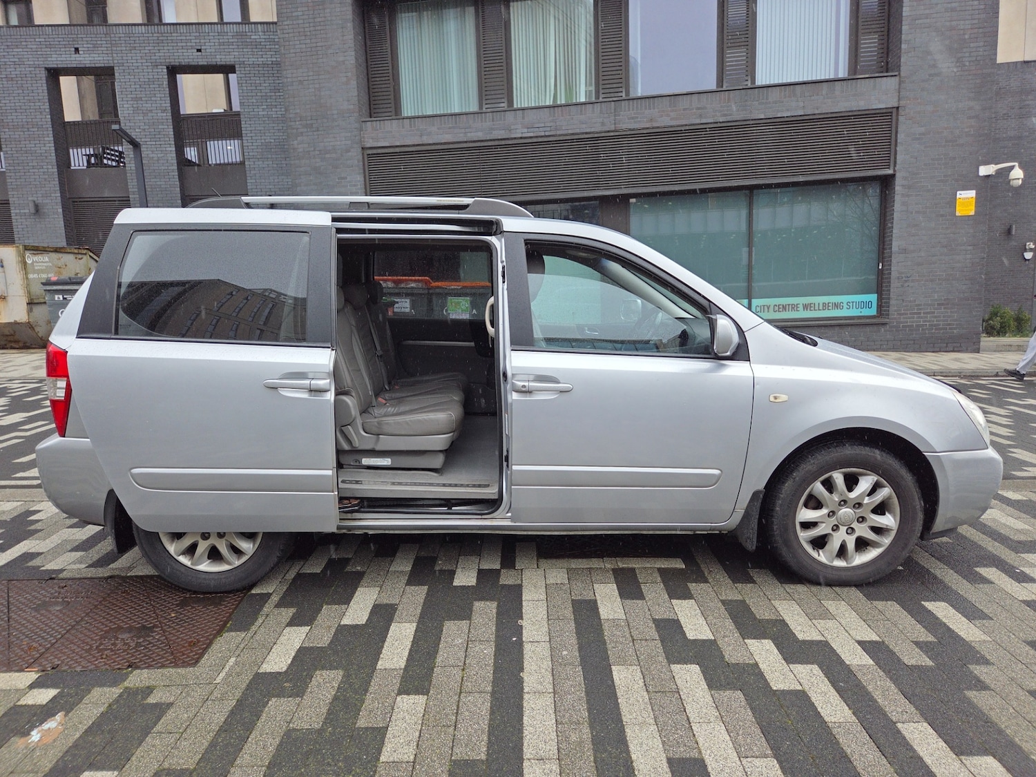 Used Kia Sedona 2007 for sale - 77538739: Photo 19