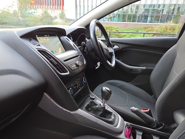 Used Ford Focus 2017 for sale - 76120538: Photo 9