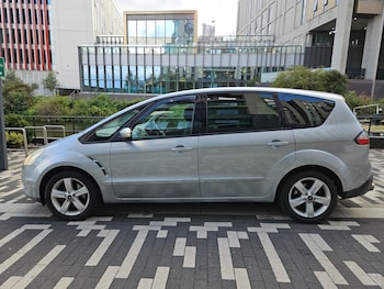 Ford - S-Max