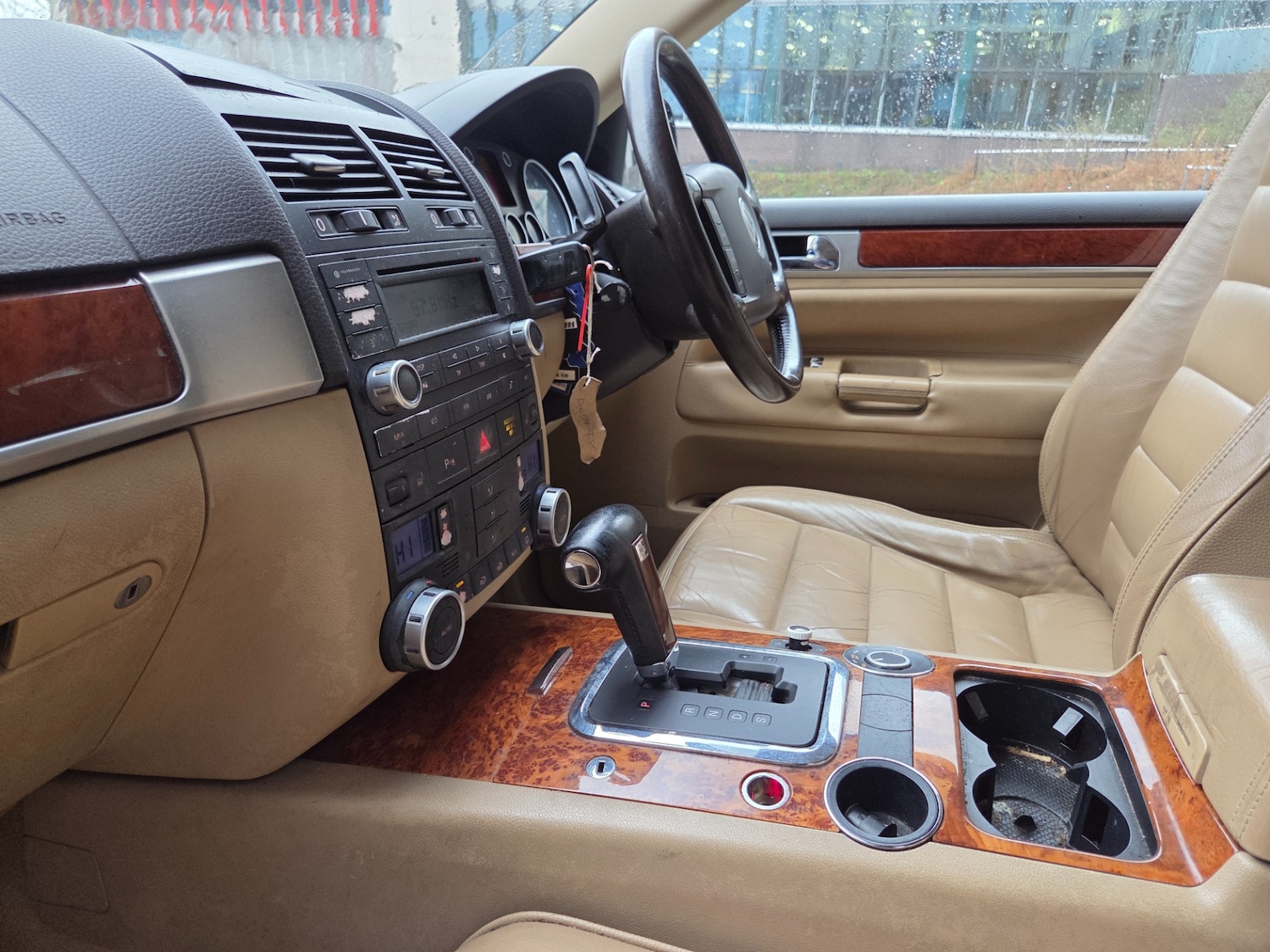 Used Volkswagen Touareg 2004 for sale - 77388223: Photo 9