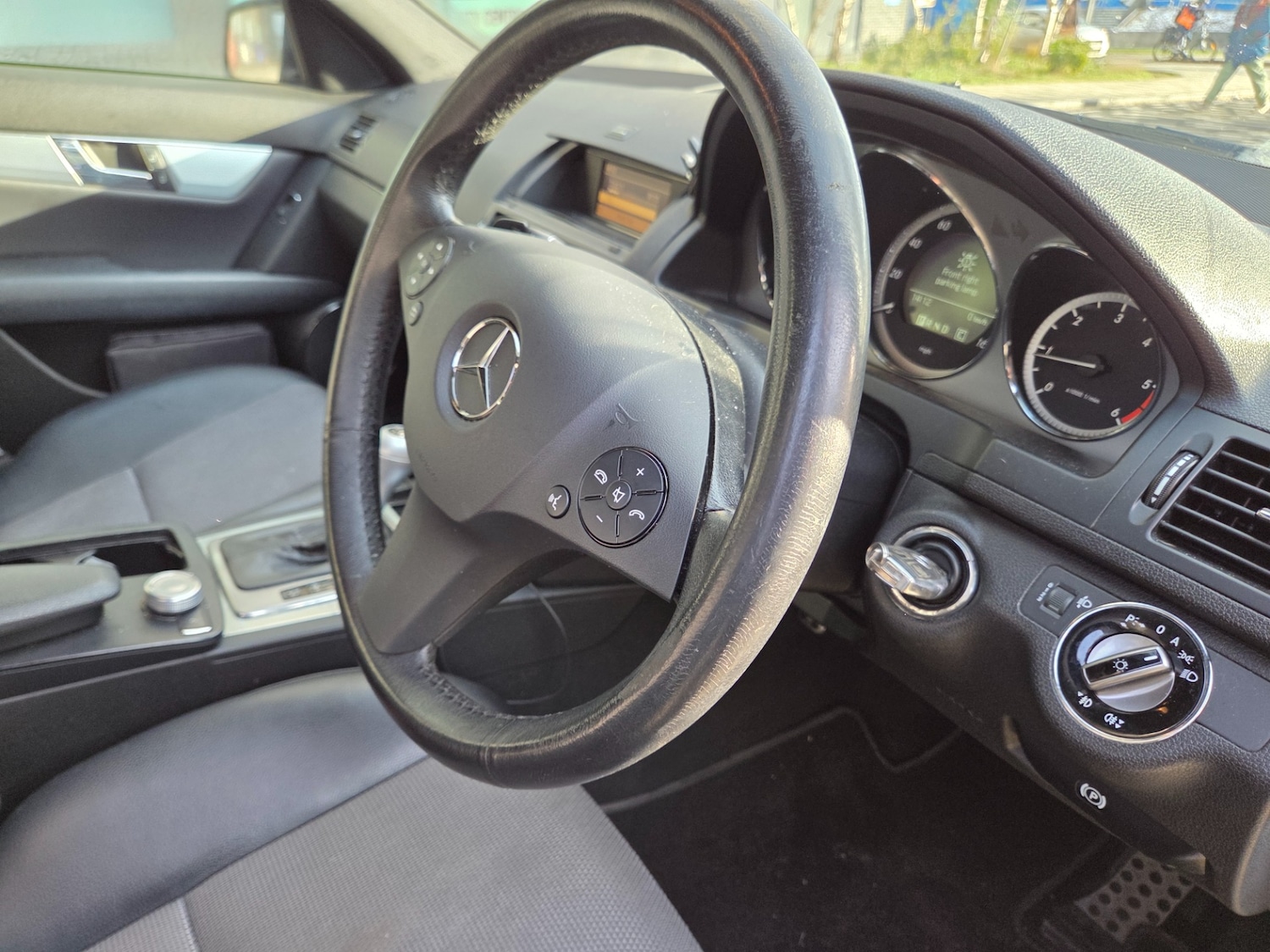 Used Mercedes-Benz C Class 2009 for sale - 77118834: Photo 5