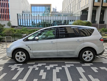 Ford - S-Max