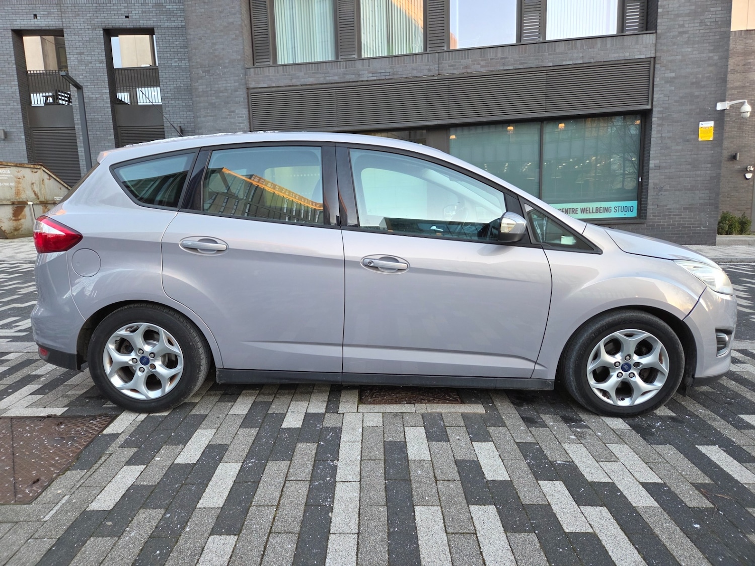 Used Ford C-Max 2011 for sale - 77090198: Photo 16